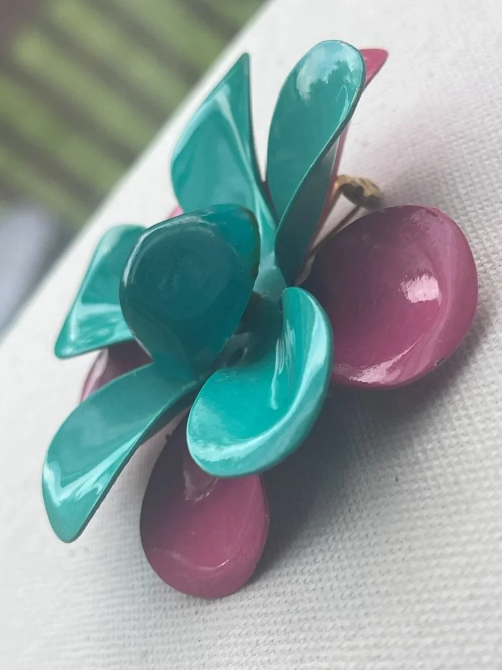 Vtg Flower Power Enamel Brooch Teal & Hot Pink Layered Petals Retro Mod MCM Desi